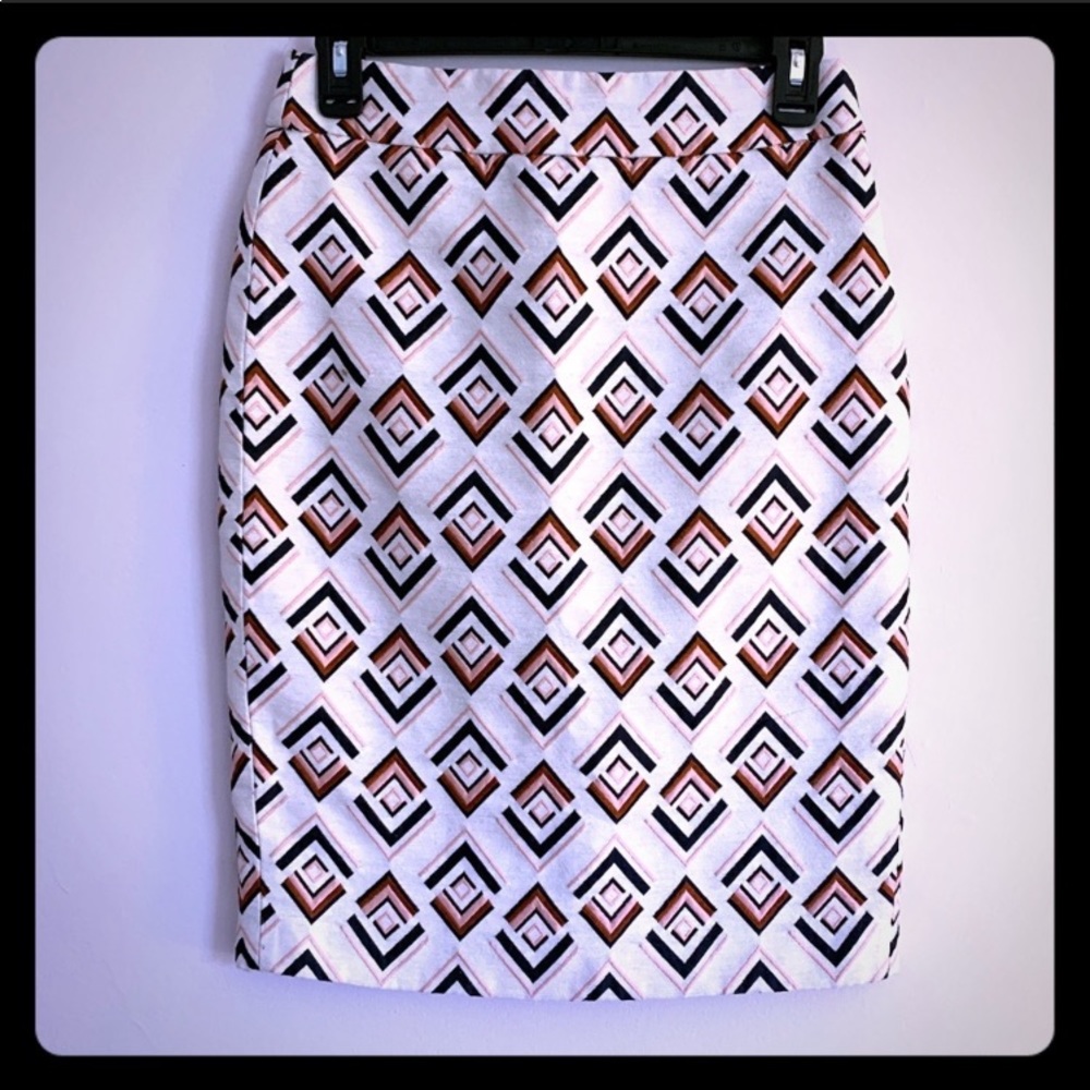 Ann Taylor Diamond Print Pencil Skirt 0